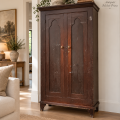 Jolie petite armoire antique en pin, style Gothique  - 2