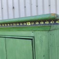 Jolie petite armoire naïve assemblée à clous carrés, telle que trouvée  - 3