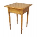 Little bed side turned legs table  - 6