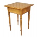 Little bed side turned legs table  - 1