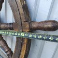 Jolie roue de gouvernail de bateau - 2