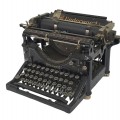 Underwood typewriter - 1