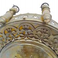 Exceptionnelle lampe de sanctuaire en laiton - 7