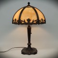 Magnifique lampe Tiffany, fonctionnelle (une vitre de craquée) - 2