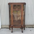 Magnifique meuble vaisselier en chêne avec 3 vitres bombées  - 7