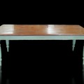 Magnifique table rustique avec pattes tournées, création à partir d'anciens matériaux  - 11