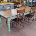 Magnifique table rustique avec pattes tournées, création à partir d'anciens matériaux  - 10
