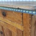 Antique pine buffet, multi panels, square nails assembly  - 8
