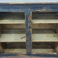 Meuble buffet antique en pin, couleur d'origine et clous forgés, bahut  - 4