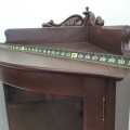 Meuble vaisselier en coin avec vitre bombée, curio, vitrine  - 3