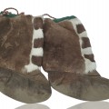 Vintage fur boots, traditional northern design - 3