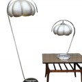 Paire de lampes mid-century-modern, abat-jour flower shaped en fibre de verre - 3
