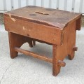 Petit banc avec poignée  - 4
