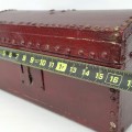 Petit coffret antique à couvercle bombé - 3