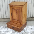 Petit meuble prie-dieu, provenance Europe de l'est  - 7