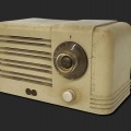 Petit radio RCA Victor en plastique  - 1