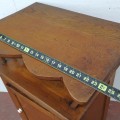 Petite armoirette antique, assemblé à poteaux et chevilles de bois  - 5