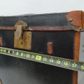 Vintage little leather trunk - 4