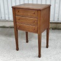 Little sewing 3 drawers table  - 7