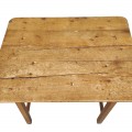 Petite table en bois avec tiroir à traverse - 3