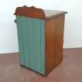 Petite table de chevet, chiffonnier  - 3