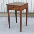 Little one drawer table, square nails  - 7
