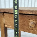 Petite table d'appoint un tiroir  - 5