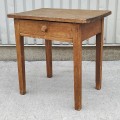 Petite table d'appoint un tiroir  - 7