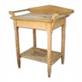 Petite table lave-main, table de chevet  - 1