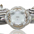 Fine decorative porcelain with gold accents — antique dishware, limoge - 3