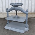 Antique cast iron press - 2