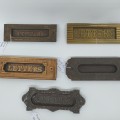 Quincaillerie de porte, ouvre lettres, laiton et fonte - 3