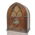 Decorative wooden Atwater Kent radio, model 84 - 1