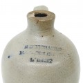 Rare little stoneware merchant jug, L'islet - 1