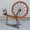 Antique spinning wheel - 3