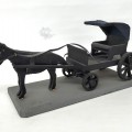 Sculpture art populaire, cheval et voiture  - 1