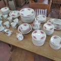 Very nice vintage Myott Rose Garden dishes set  - 4