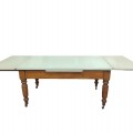Antique kitchen table, pattes tournées - 1