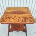 Side table with twisted legs, antique style - 3