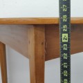Table demi-lune en pin, clous carrés  - 4