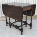Table dite à barrières, piétement tourné - 7