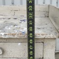 Table lave-main, 2 tirois, telle que trouvée  - 5