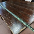 Table rustique antique avec pattes tournées et tiroirs - 3