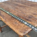 Table rustique avec piétement à traverses et chanfreinés - 5