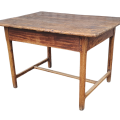 Table rustique avec piétement à traverses et chanfreinés - 1