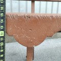 Très beau banc rustique en pin avec facade chantournée - 4