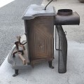 Home Franklin no.1 Fawcett enamel & heating products ltd. cast iron stove - 5