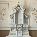 Très bel autel d'église décoré de sculptures ornementales  - 7