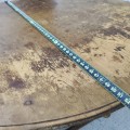 Très belle reproduction de table-chaise, piétement chanfreiné et plateau en pin - 5