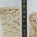 Trophée, vase et statuette asiatiques sculptés - 2